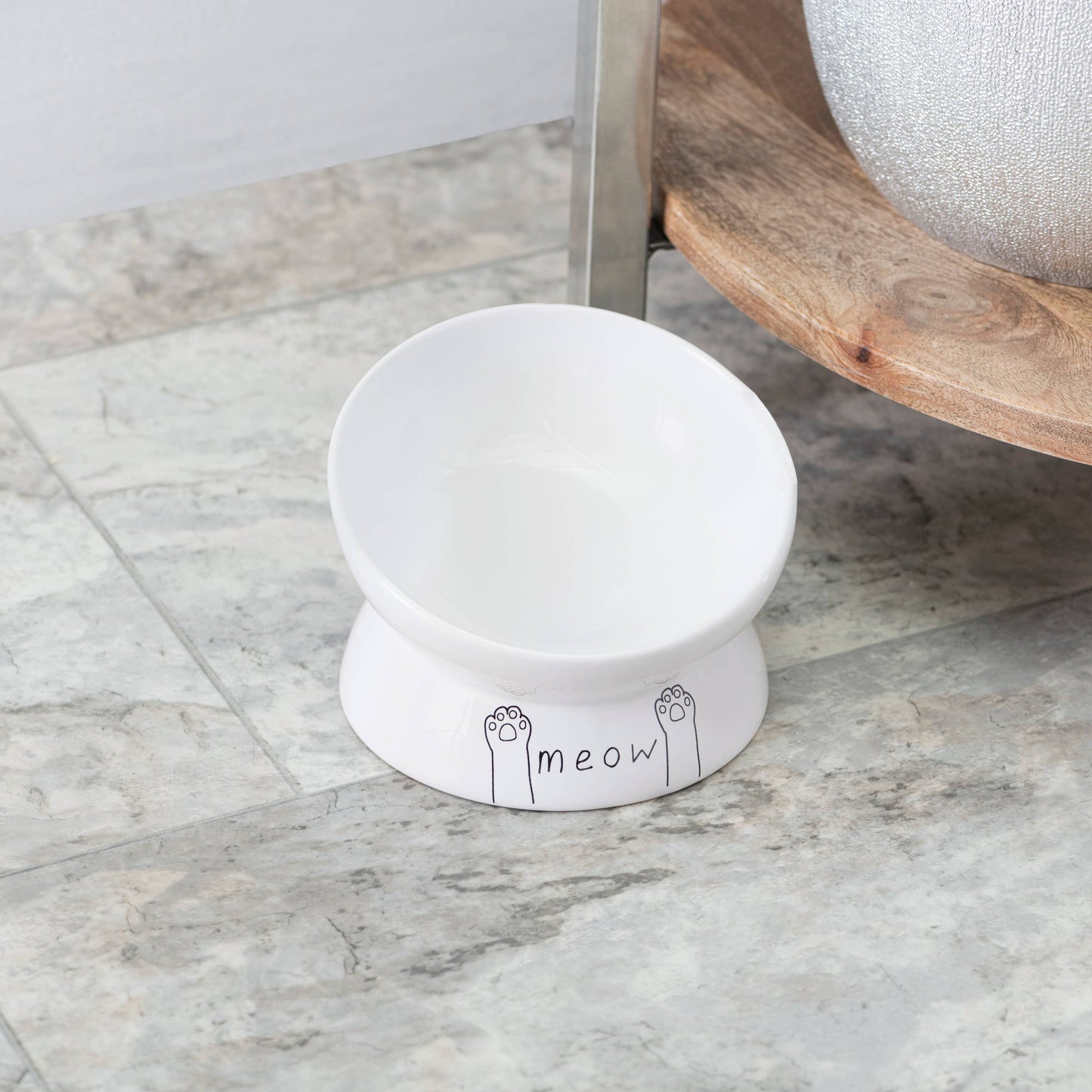 Meow Elevated Ceramic Cat Dish - Ideal For Food Or Water: Black / Standard