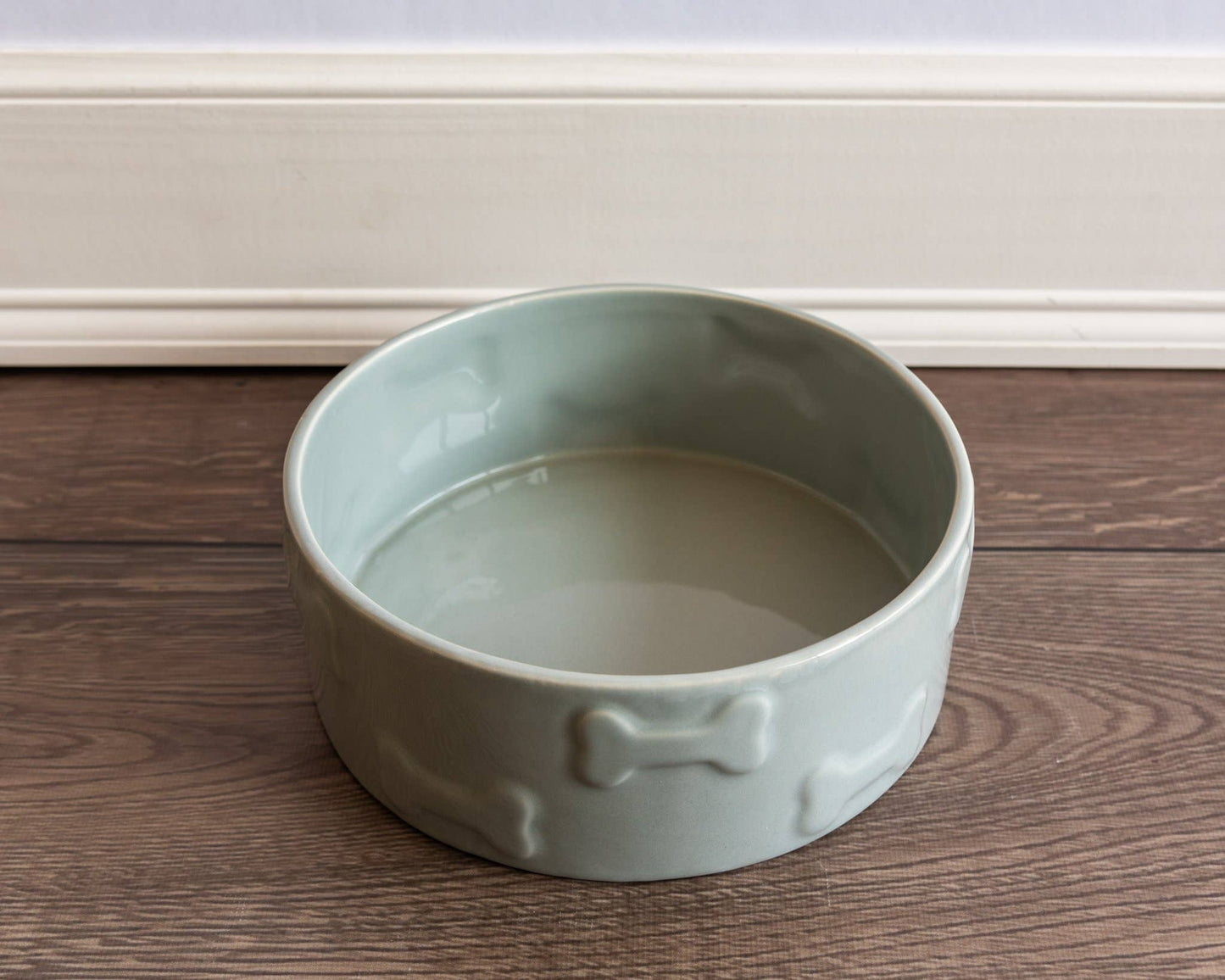 Manor Grey Pet Bowl: Large