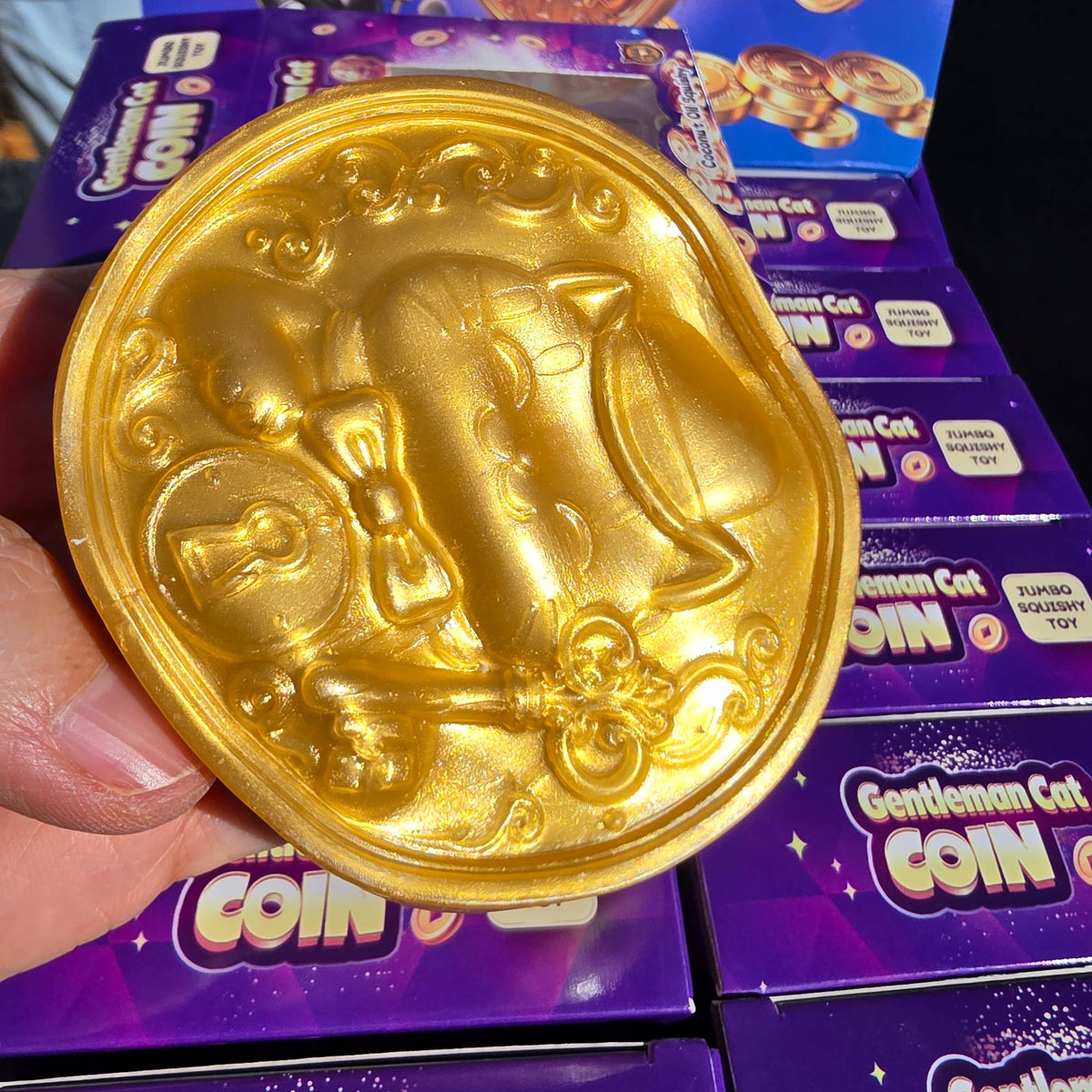 Gentleman Cat Gold Coin Squeeze Toy – Coconut Oil Filled