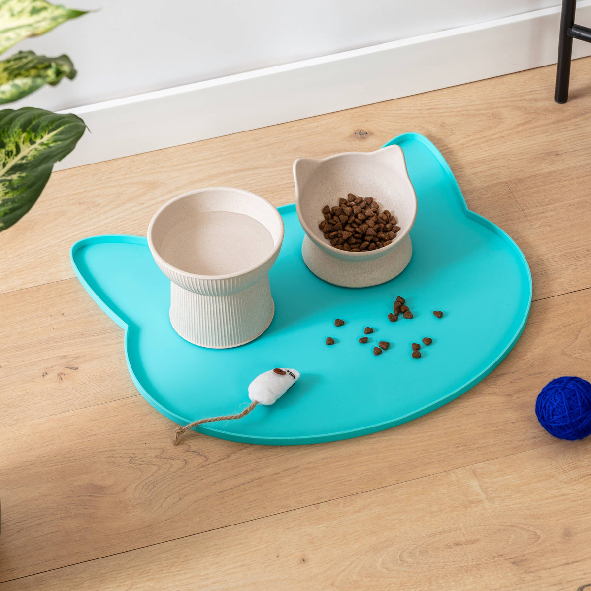 Oscar Silicone Cat Placemat: Blush Pink
