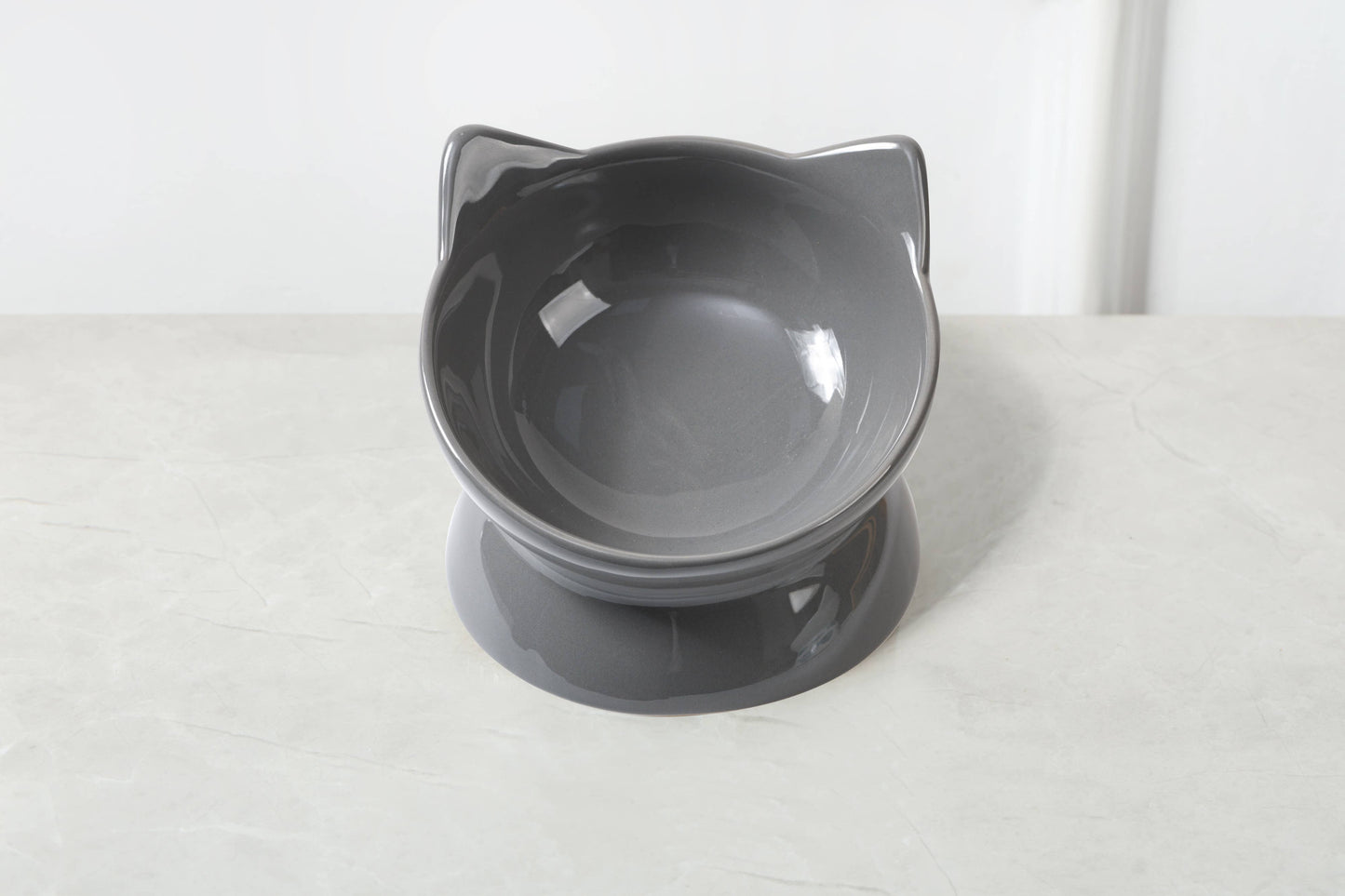 Oscar Tilt Cat Dish: Multi-Colored