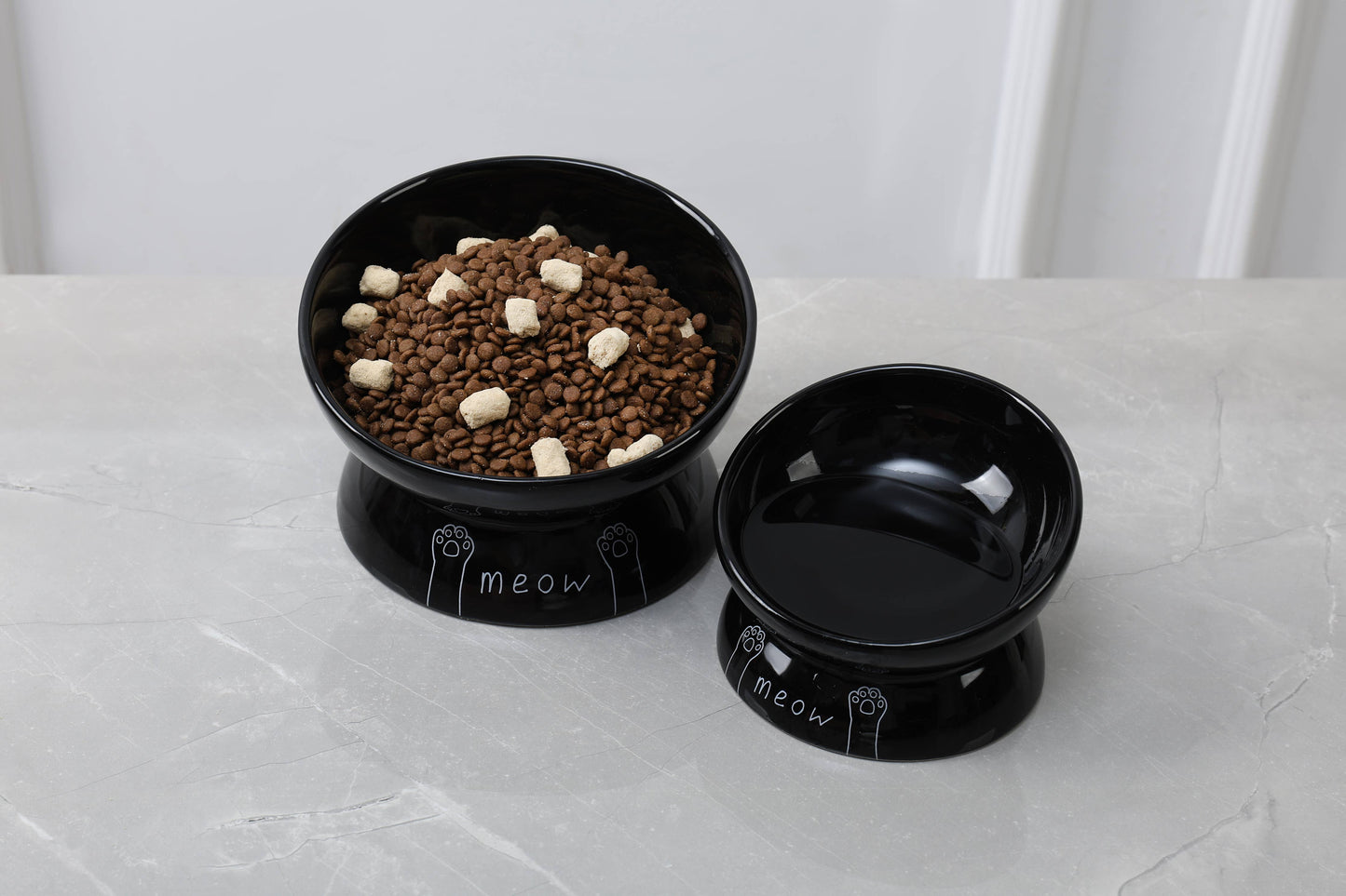 Meow Elevated Ceramic Cat Dish - Ideal For Food Or Water: Black / Standard