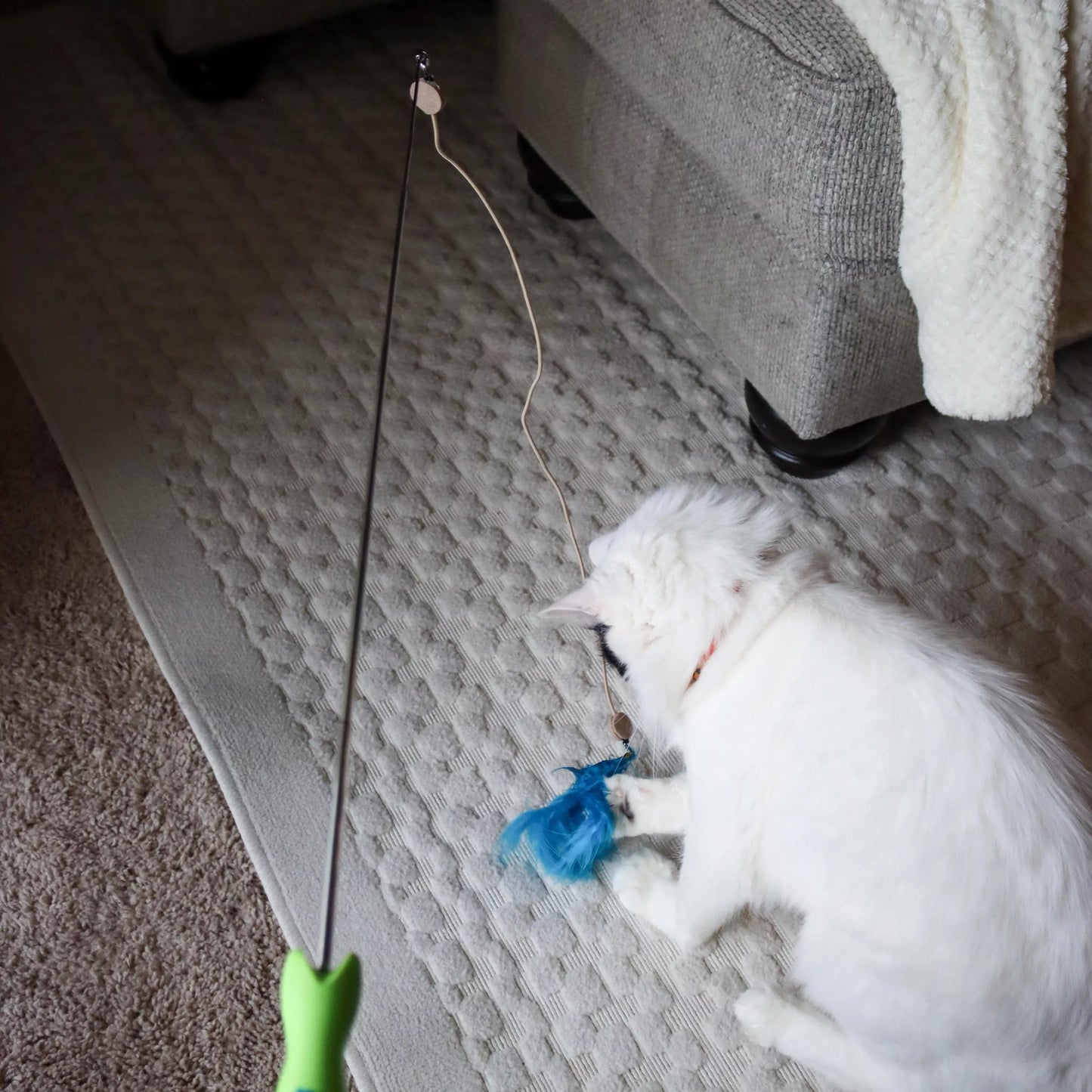 Turbo Telescoping Wand with LED Pointer Cat Toy